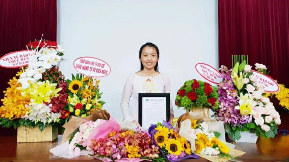 Giám đốc ĐHQG-HCM gửi thư chúc mừng TS Vũ Bích Ngọc – Gương mặt trẻ Việt Nam tiêu biểu 2017