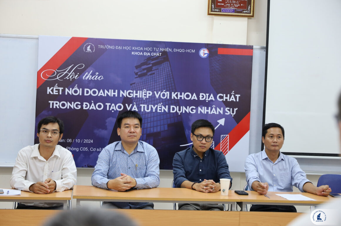 462450370_928067002687763_746774165047573015_n HỘI THẢO KẾT NỐI DOANH NGHIỆP VỚI KHOA ĐỊA CHẤT TRONG ĐÀO TẠO VÀ TUYỂN DỤNG NHÂN SỰ