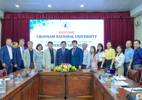 BUỔI LÀM VIỆC GIỮA TRƯỜNG ĐẠI HỌC KHOA HỌC TỰ NHIÊN VÀ ĐẠI HỌC CHONNAM, HÀN QUỐC