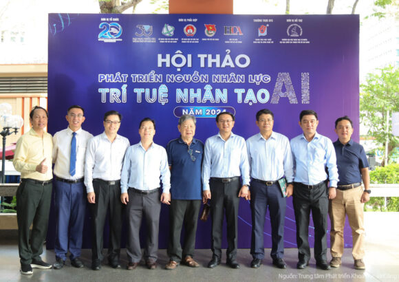 Hội thảo “Phát triển nguồn nhân lực trí tuệ nhân tạo (AI)” năm 2024