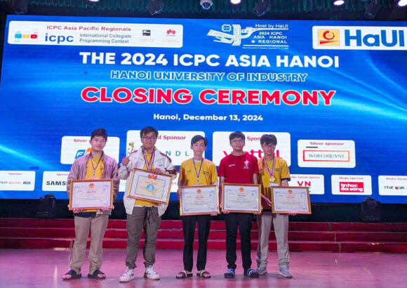 ĐỘI TUYỂN VIỆT NAM XUẤT SẮC NHẤT TẠI ICPC ASIA HANOI 2024