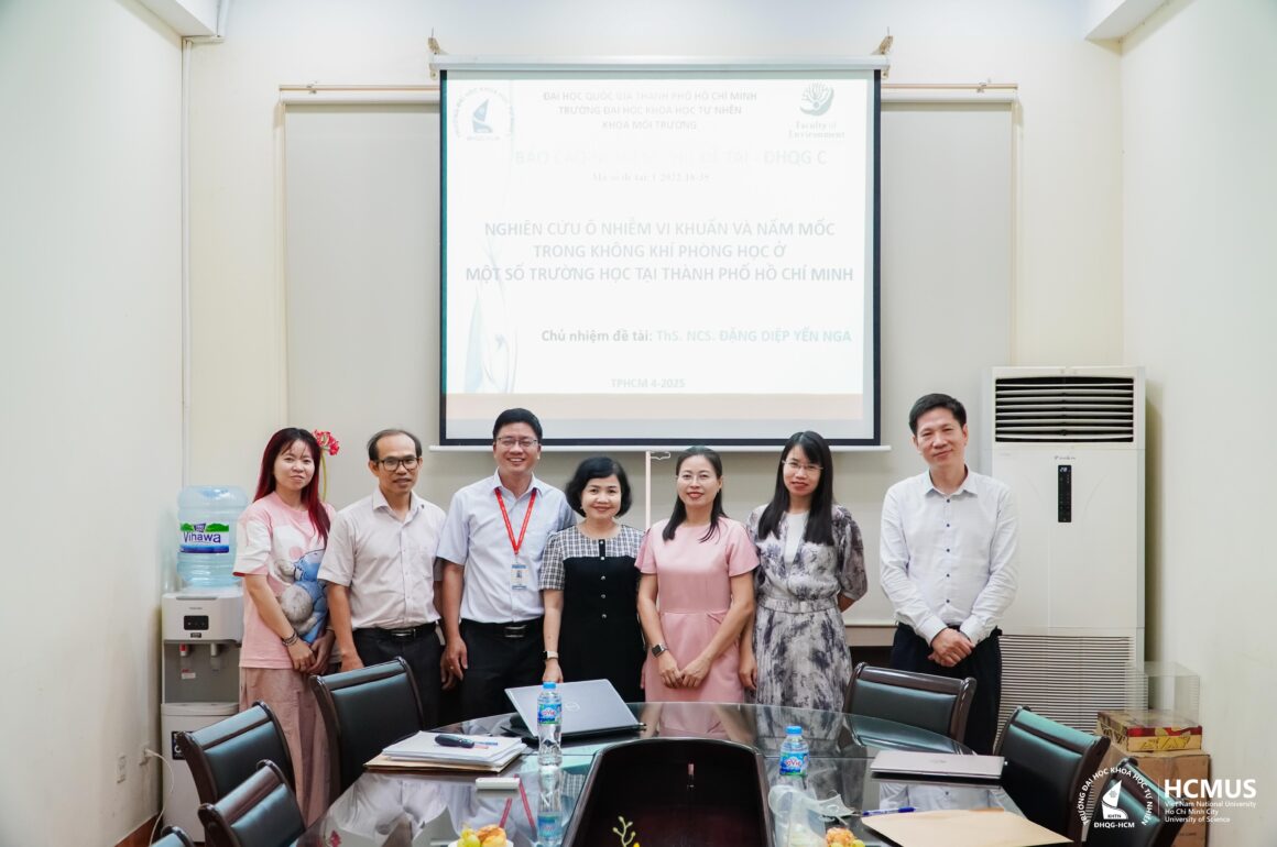 HCMUS (14 of 15) Ô nhiễm vi sinh trong không khí lớp học – Mối nguy “ẩn” đối với sức khỏe học đường