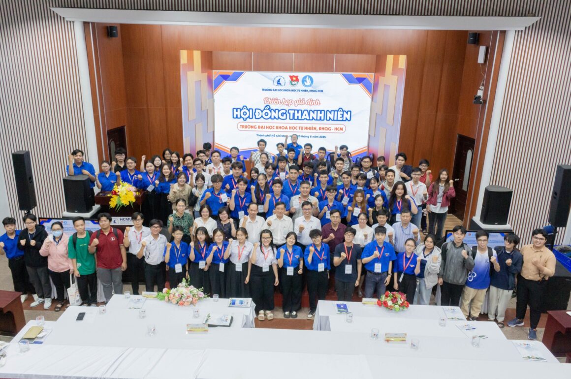498590354_1135762208594636_5786103509784169454_n Phiên họp giả định Hội đồng Thanh niên năm học 2024 – 2025