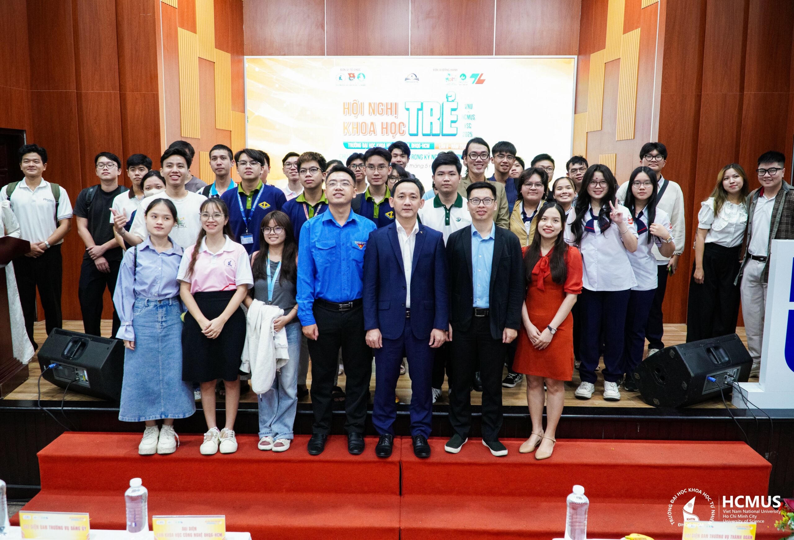Lễ Khai mạc và Phiên toàn thể Hội nghị Khoa học Trẻ Lần thứ 2 – Năm 2025