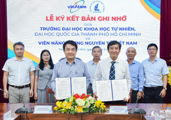 Trường Đại học Khoa học tự nhiên, ĐHQG-HCM ký kết hợp tác với Viện Năng lượng nguyên tử Việt Nam