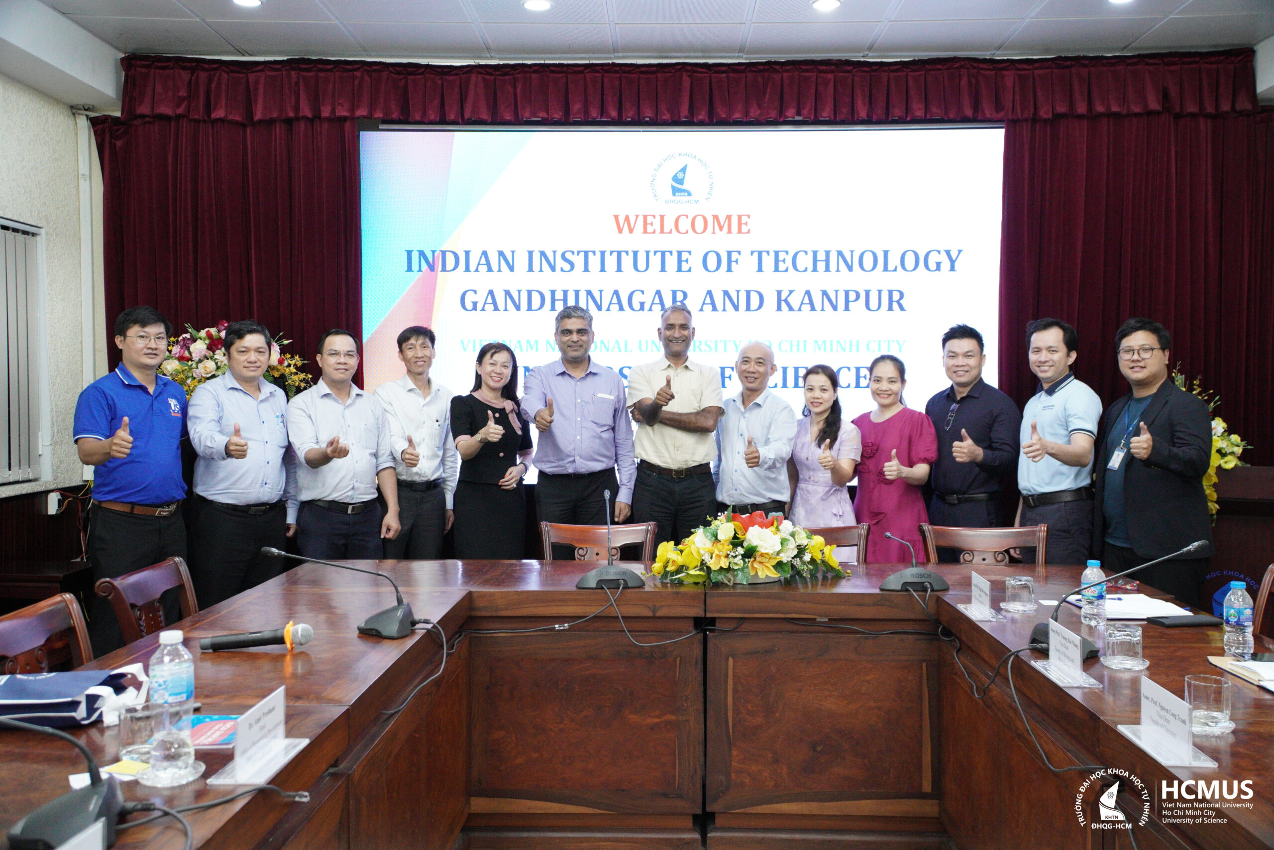 Tiếp đón Đoàn công tác từ Viện Công nghệ Ấn Độ (IIT) – Gandhinagar và Kanpur