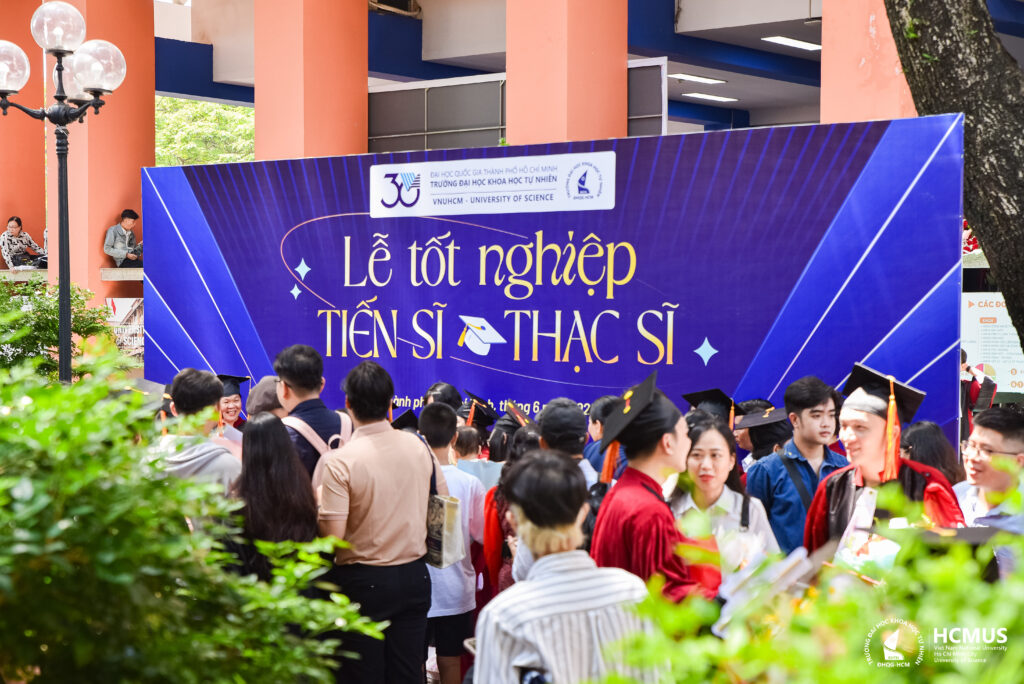 Lễ trao bằng tốt nghiệp thạc sĩ, tiến sĩ năm 2025: Dấu ấn một hành trình tri thức