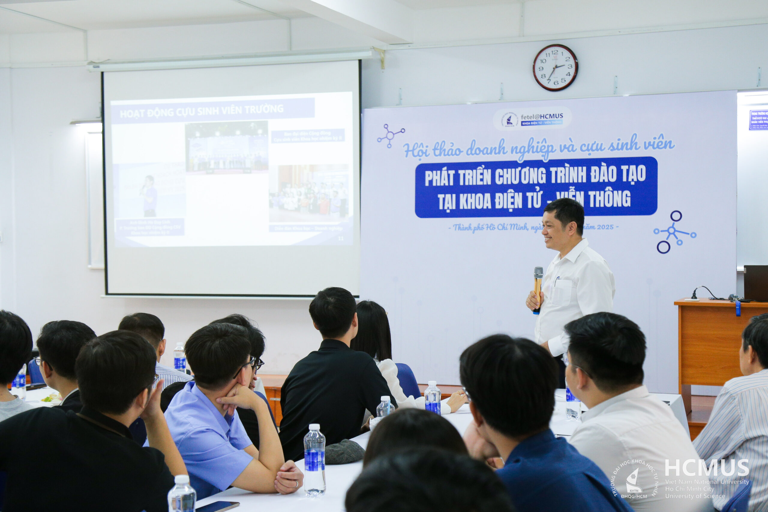 Hội thảo doanh nghiệp và cựu sinh viên Khoa Điện tử - Viễn thông năm 2025