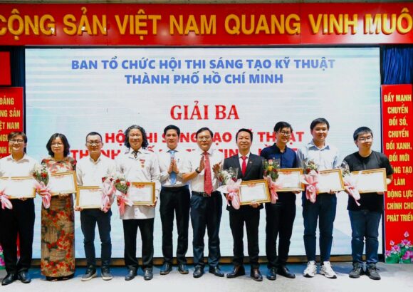 Trường Đại học Khoa học tự nhiên, ĐHQG-HCM ghi dấu ấn tại Hội thi Sáng tạo Kỹ thuật TP.HCM lần thứ 28 năm 2025