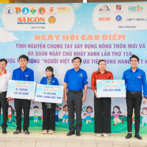 Trường Đại học Khoa học tự nhiên đồng hành cùng tỉnh Vĩnh Long xây dựng nông thôn mới