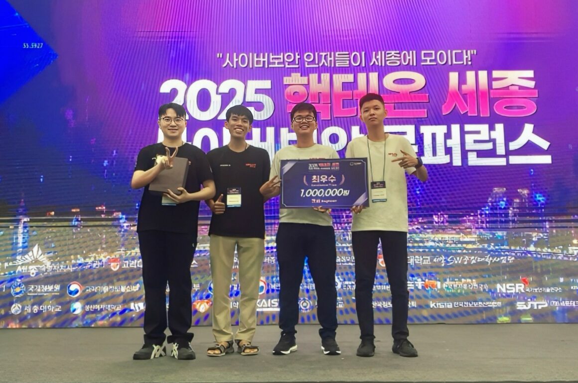 IMG_2087 Bản lĩnh sinh viên HCMUS tại đấu trường an ninh mạng quốc tế HACKTHEON SEJONG 2025
