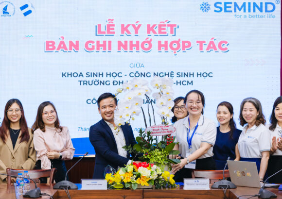 Ký kết hợp tác với các đối tác trong lĩnh vực công nghệ và chăm sóc sức khỏe