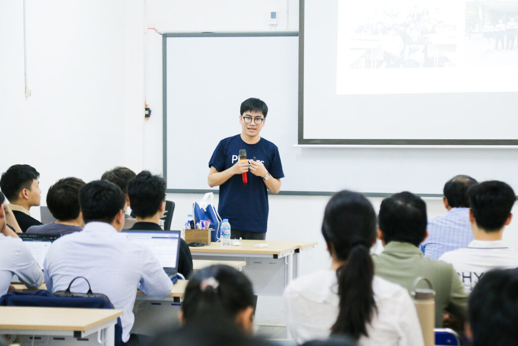 Chương trình Seminar khoa học cùng nhà khoa học trẻ tài năng - TS. Nguyễn Tuấn Hưng