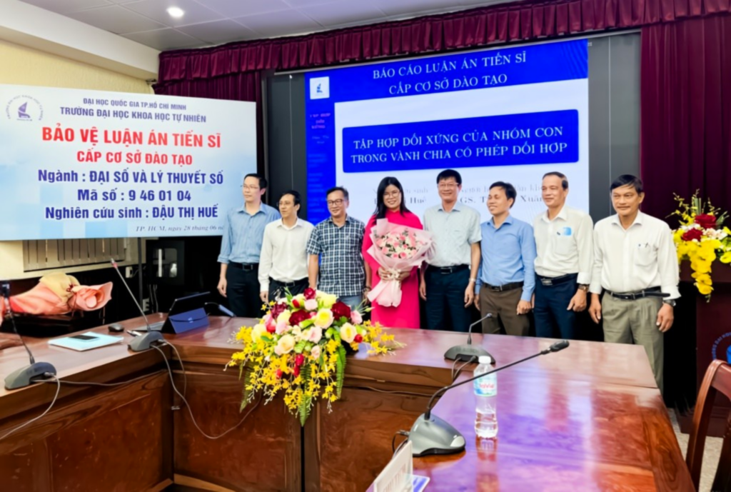 NCS Đậu Thị Huế bảo vệ thành công luận án tiến sĩ ngành Đại số và Lý thuyết số