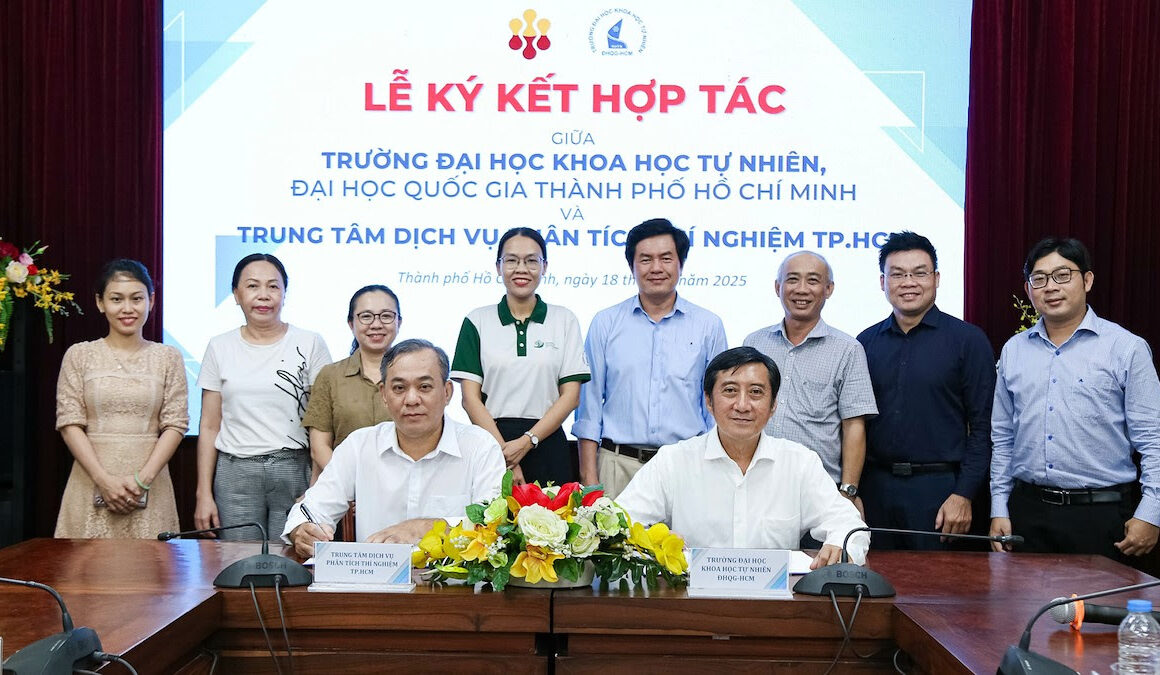Newsletter HCMUS số 11/2025