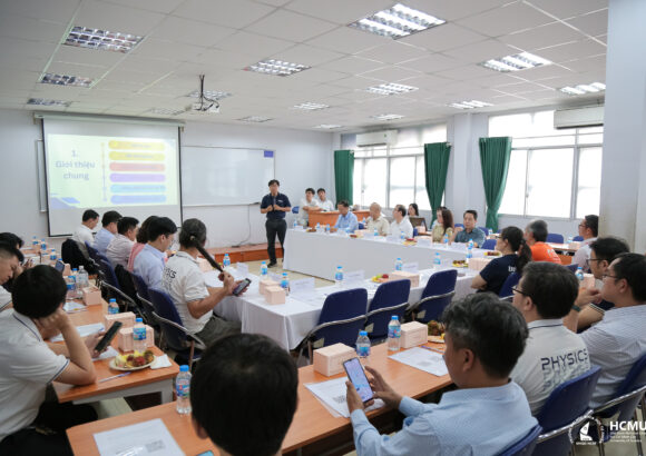 Khoa Vật lý – Vật lý Kỹ thuật thúc đẩy gắn kết đào tạo với nhu cầu thực tiễn