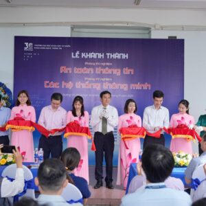 Khánh thành Phòng thí nghiệm An toàn thông tin và Các hệ thống thông minh