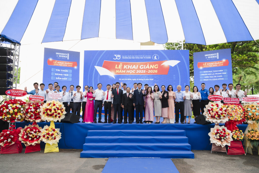 TRƯỜNG ĐH KHOA HỌC TỰ NHIÊN KHAI GIẢNG NĂM HỌC 2025-2026: TIẾP TỤC SỨ MỆNH ĐÀO TẠO NHÂN TÀI KHOA HỌC – CÔNG NGHỆ