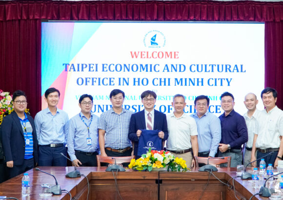 Trao đổi học bổng tiến sĩ và hợp tác học thuật với Văn phòng Kinh tế & Văn hóa Đài Bắc (Đài Loan)