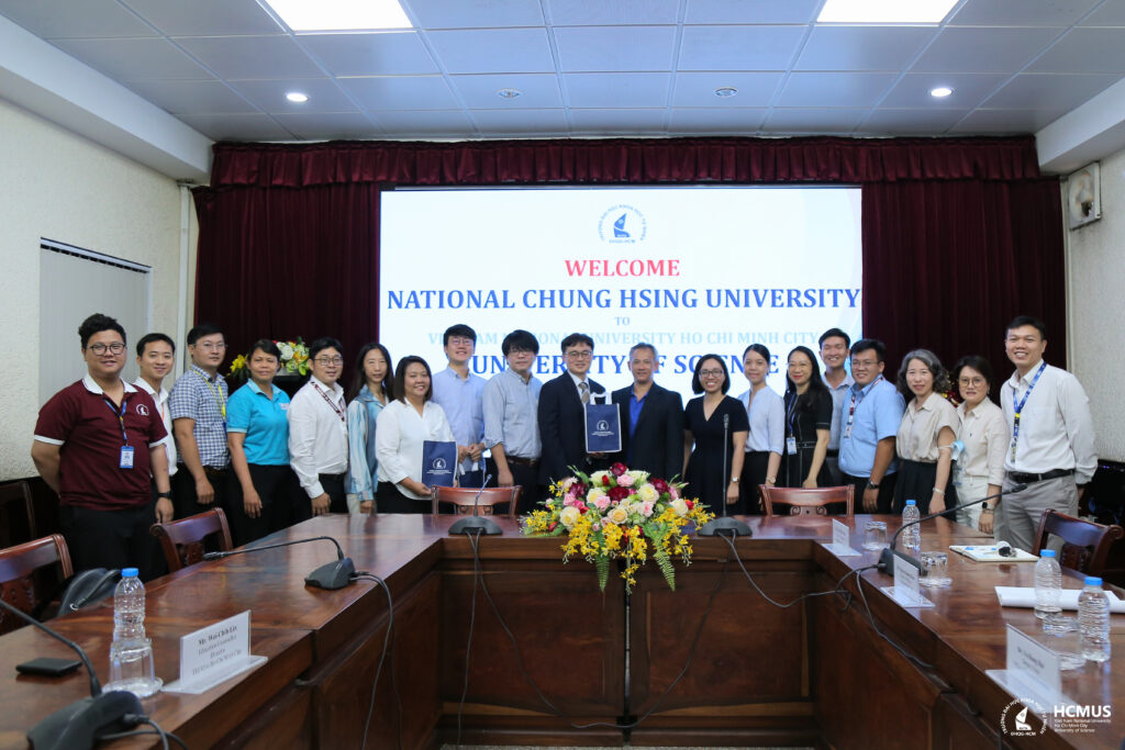 Trường Đại học Khoa học tự nhiên, ĐHQG-HCM đón tiếp đoàn Đại học Quốc gia Chung Hsing (Đài Loan)