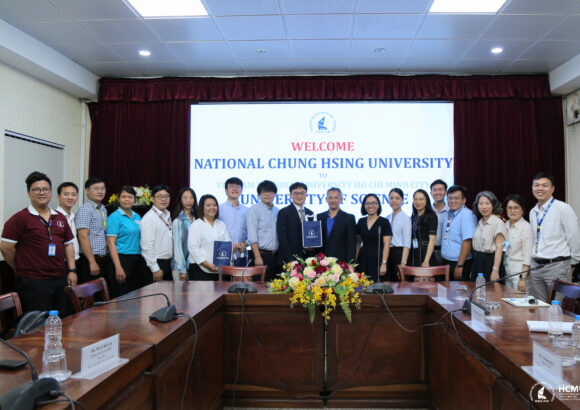 Trường Đại học Khoa học tự nhiên, ĐHQG-HCM đón tiếp đoàn Đại học Quốc gia Chung Hsing (Đài Loan)