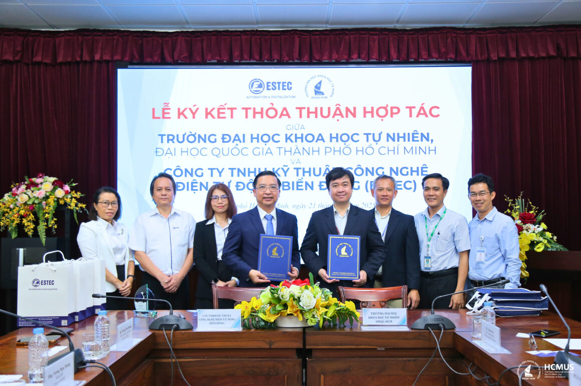 7 Trường Đại học Khoa học tự nhiên, ĐHQG-HCM ký kết hợp tác với Công ty TNHH Kỹ thuật công nghệ điện tự động Biển Đông