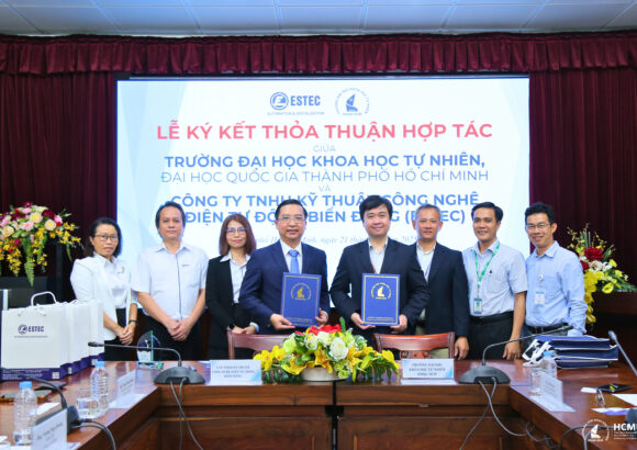 Trường Đại học Khoa học tự nhiên, ĐHQG-HCM ký kết hợp tác với Công ty TNHH Kỹ thuật Công nghệ Điện tự động Biển Đông