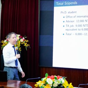 Tăng cường hợp tác sau đại học với Đại học Quốc lập Trung ương (Đài Loan)