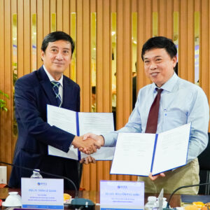 Trường ĐH Khoa học tự nhiên và Bệnh viện Xuyên Á ký kết hợp tác đào tạo và nghiên cứu Vật lý Y khoa