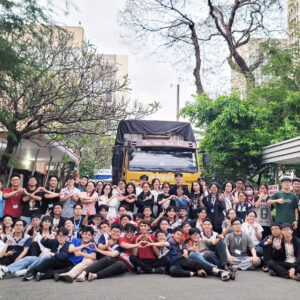 589424708_1253889490105511_4594281844011578314_n Hơn 180 tấn hàng hóa nghĩa tình từ Khoa học tự nhiên hướng về đồng bào miền Trung