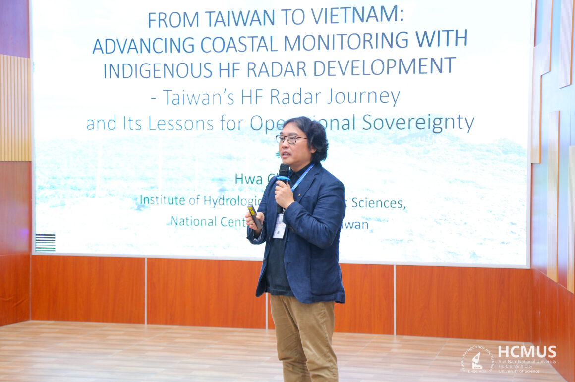 IMG_0953 Hội thảo “Khoa học biển và Phát triển bền vững” – Hướng tới tương lai xanh của đại dương