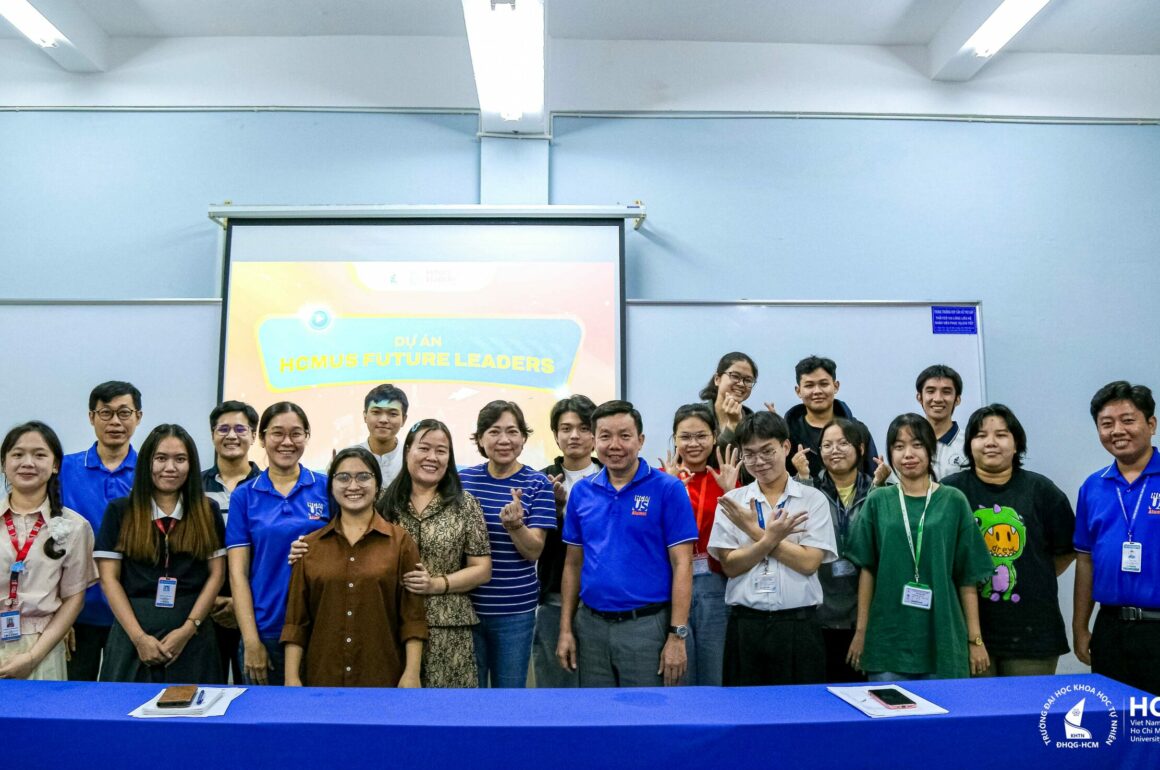 Báo cáo giữa kỳ HCMUS Future Leaders – Trial 1: Sinh viên kiến tạo giải pháp cho môi trường học tập