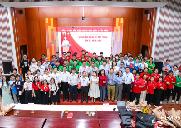 Đảng bộ Trường Đại học Khoa học tự nhiên tổng kết 10 năm thực hiện Chỉ thị 05-CT/TW về đẩy mạnh học tập và làm theo tư tưởng, đạo đức, phong cách Hồ Chí Minh