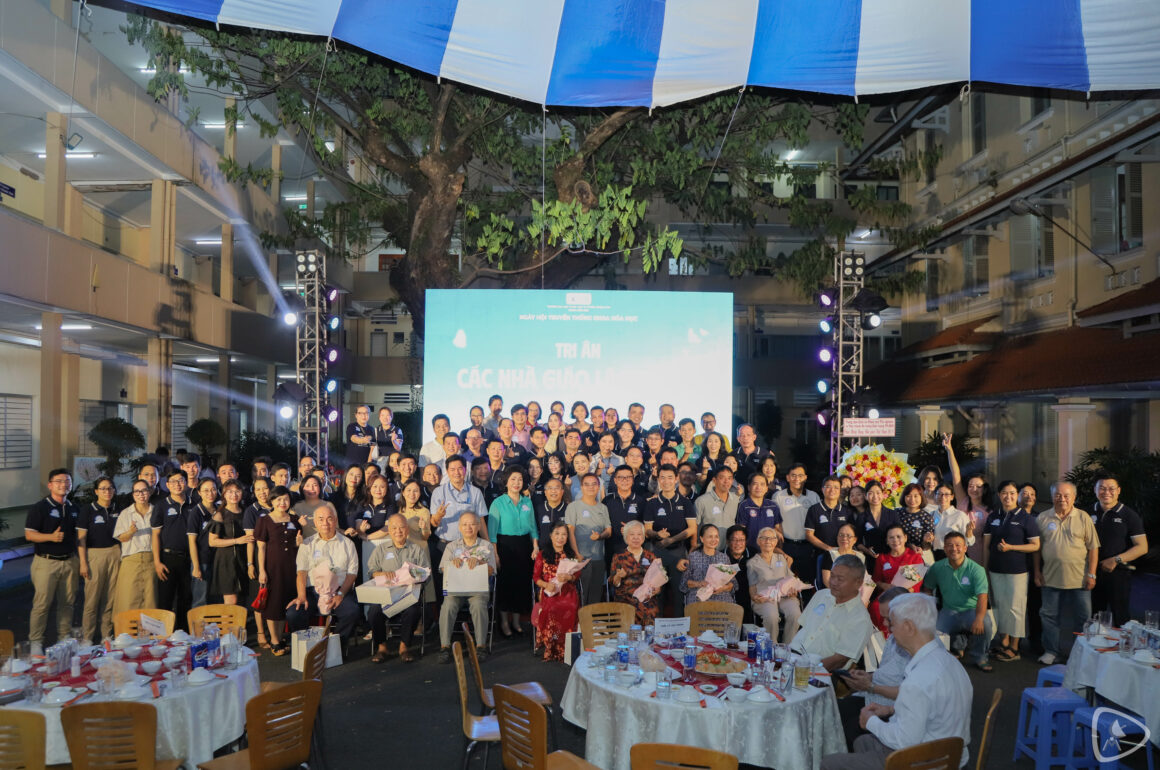 Ngày hội Truyền thống Khoa Hóa học 2025: Hội tụ niềm tự hào, lan tỏa giá trị nhân văn