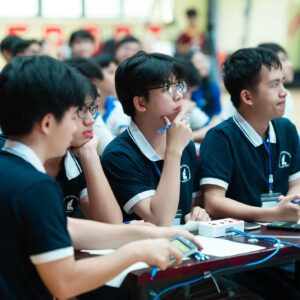 Đội tuyển Trường ĐH Khoa học tự nhiên, ĐHQG-HCM đạt Hạng Nhất toàn đoàn tại Olympic Vật lý Sinh viên Toàn quốc 2025