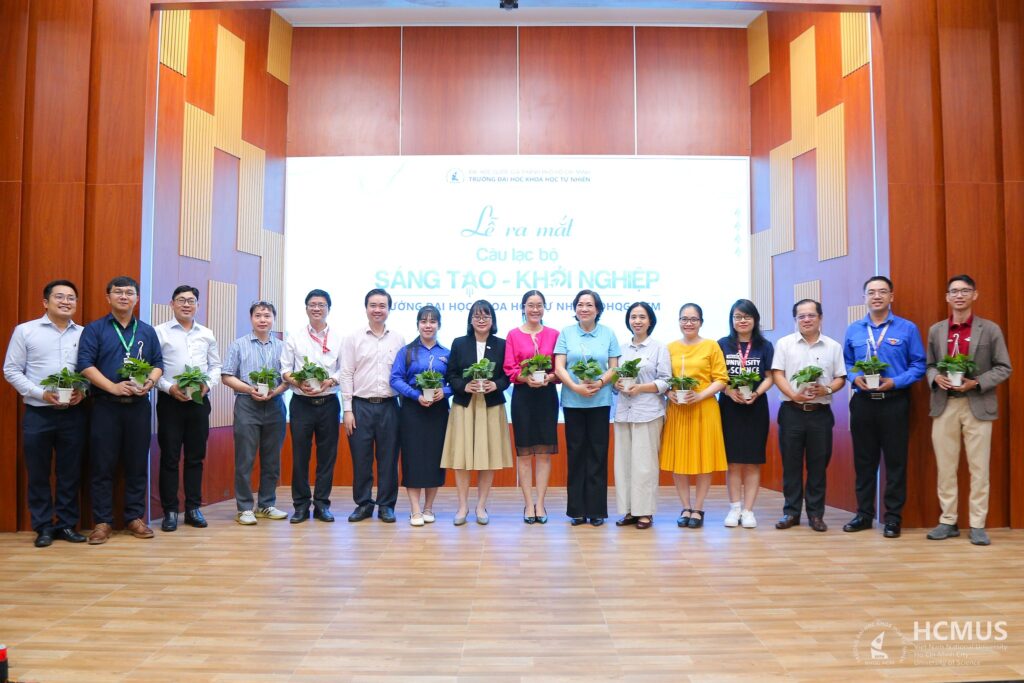 Chính thức ra mắt Câu lạc bộ Sáng tạo – Khởi nghiệp: Không gian mới cho ý tưởng trẻ cất cánh