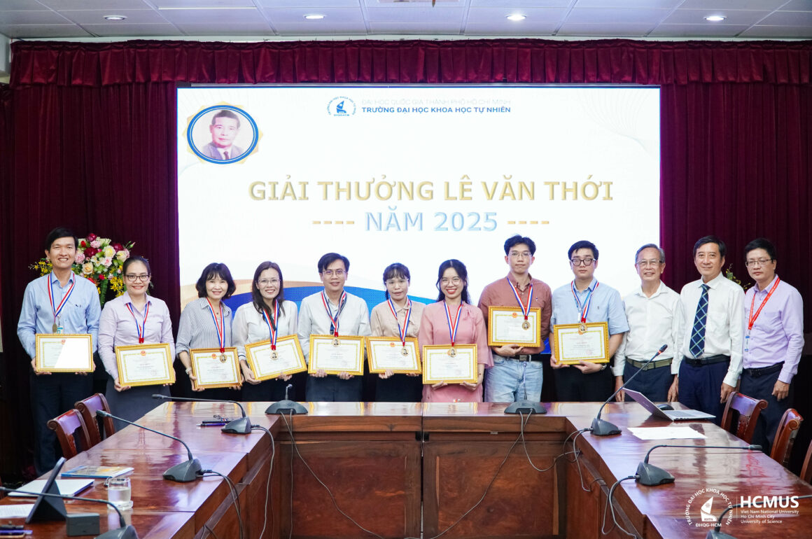 P4T07344 Vinh danh các công trình nghiên cứu khoa học xuất sắc tại Giải thưởng Lê Văn Thới 2025