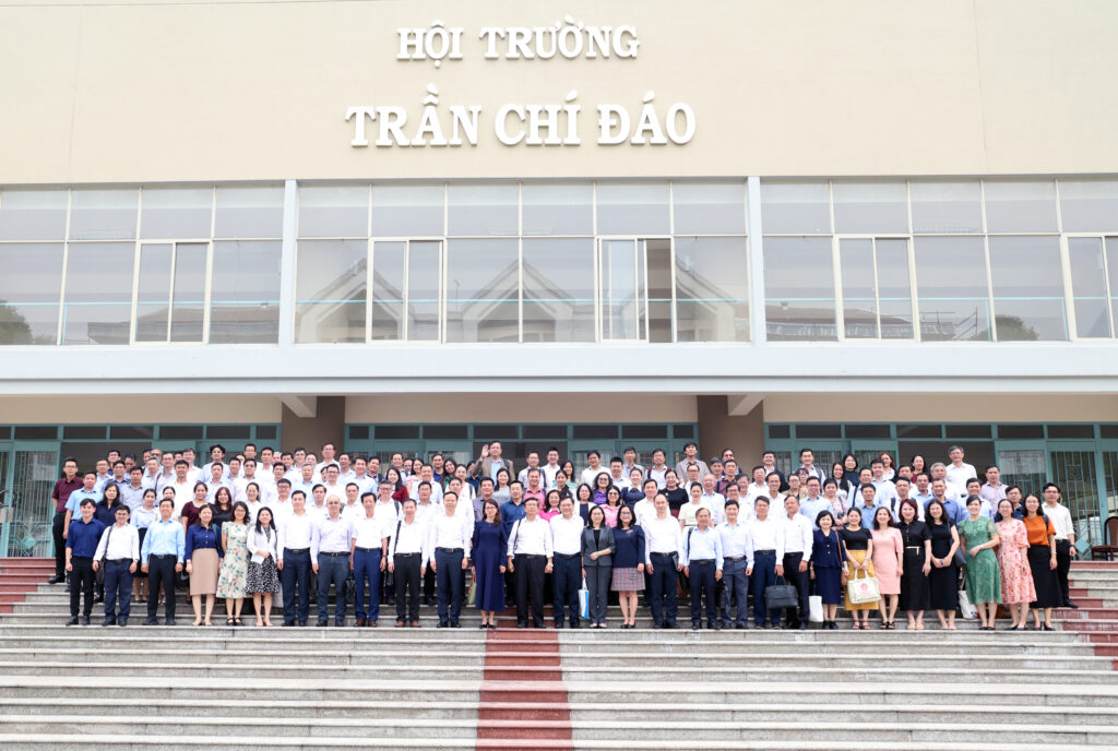 Trường Đại học Khoa học tự nhiên: Thành tựu nổi bật năm 2025 và định hướng phát triển năm 2026
