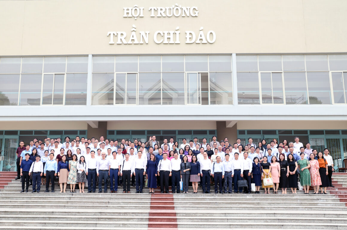 Trường Đại học Khoa học tự nhiên: Thành tựu nổi bật năm 2025 và định hướng phát triển năm 2026