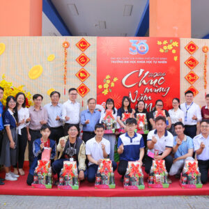 Ấm áp các hoạt động chăm lo Tết Nguyên đán Bính Ngọ dành cho sinh viên