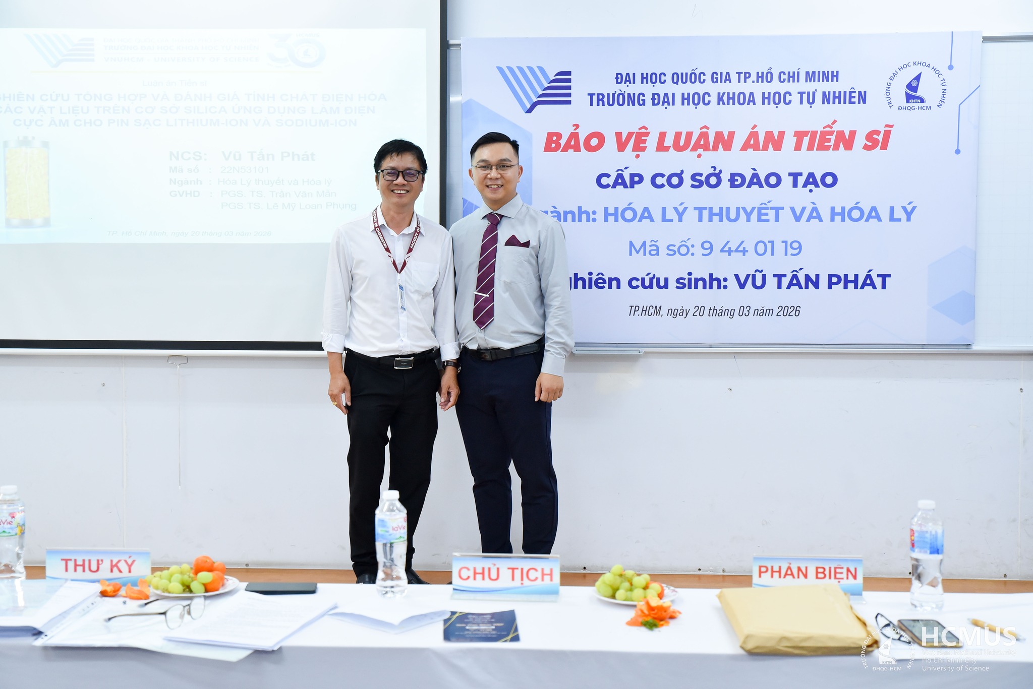 NCS Vũ Tấn Phát bảo vệ thành công luận án Tiến sĩ cấp CSĐT với đề tài tiềm năng về vật liệu pin sạc từ sinh khối