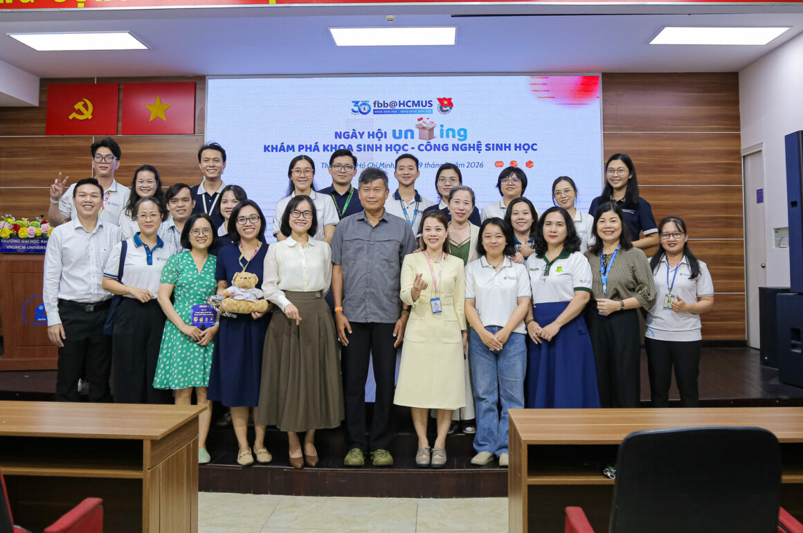 IMG_5413 Ngày hội Unboxing Khám phá Khoa Sinh học – Công nghệ Sinh học