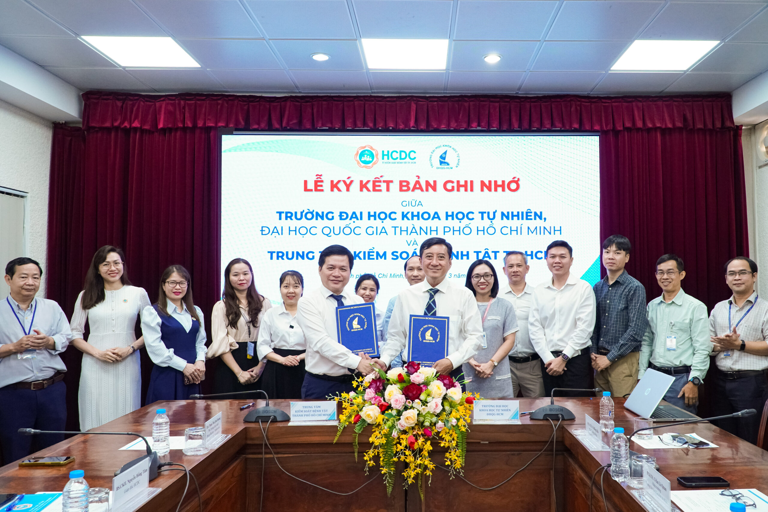 Ký kết MoU giữa Trường Đại học Khoa học tự nhiên và Trung tâm Kiểm soát bệnh tật TP.HCM