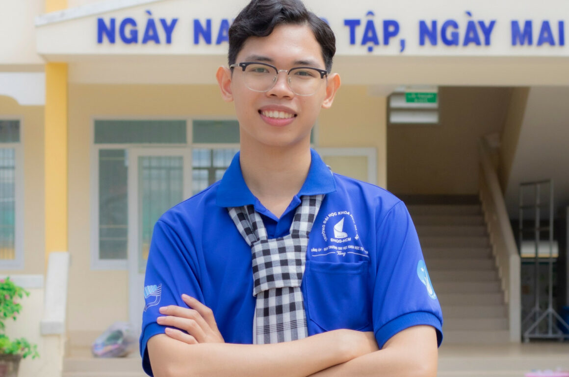 Thủ lĩnh sinh viên Khoa học dữ liệu chinh phục loạt thành tích cấp Trung ương: Khi tri thức song hành cùng cống hiến