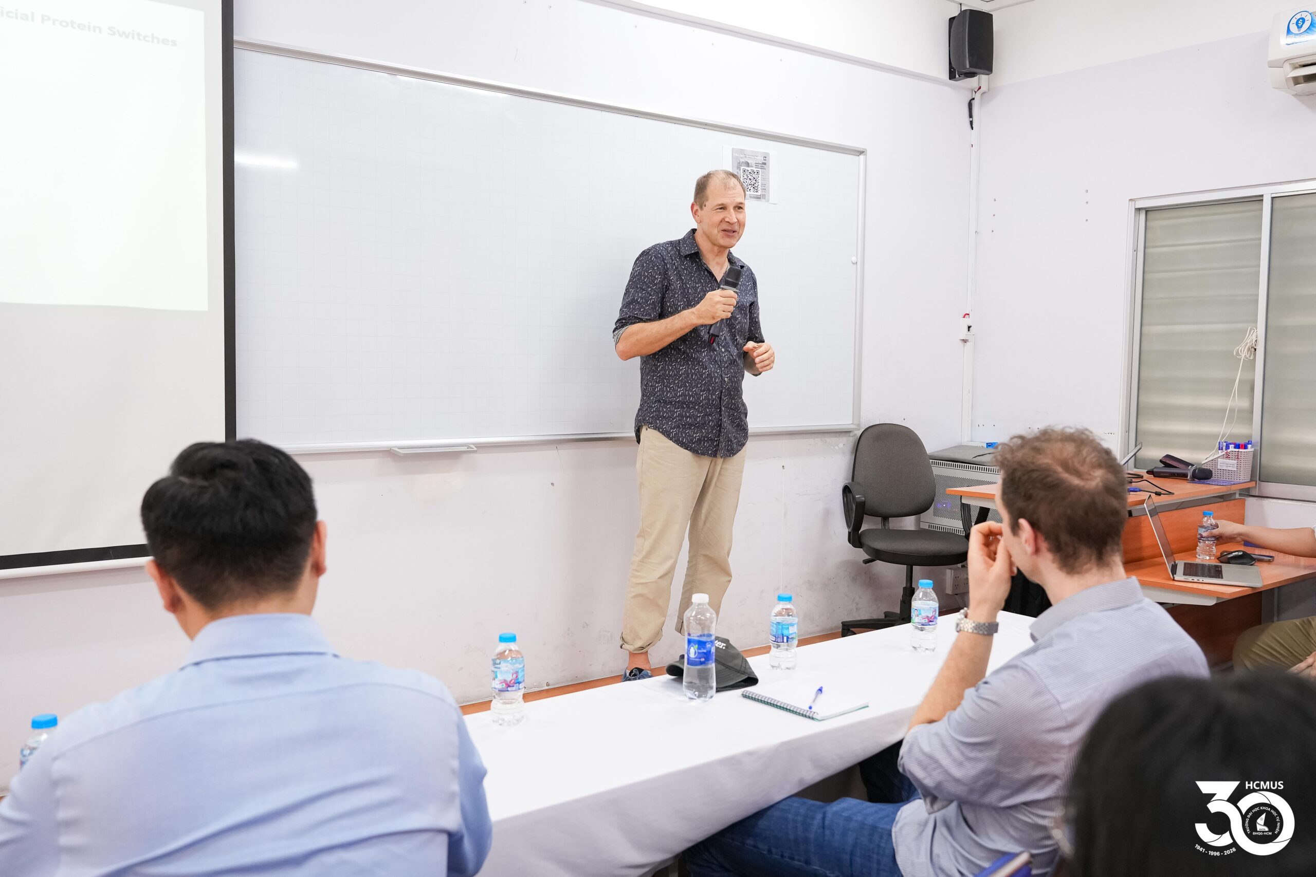 Seminar học thuật về thiết kế protein và cảm biến sinh học với GS. Kirill Alexandrov