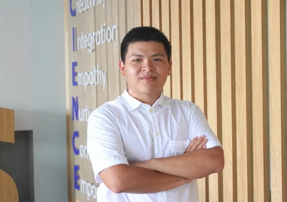 Nam sinh 22 tuổi giành học bổng tiến sĩ đại học top 7 Mỹ