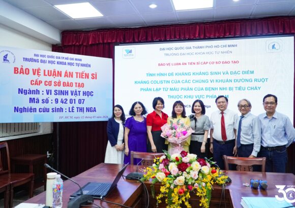 NCS Lê Thị Nga bảo vệ thành công luận án tiến sĩ về đề kháng kháng sinh ở vi khuẩn đường ruột trên trẻ em