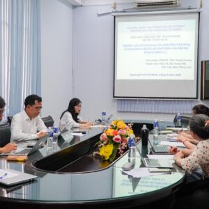 Nghiệm thu đề tài cấp ĐHQG-HCM về ảnh hưởng của chất điều hòa tăng trưởng đến sự phát triển của hột lúa