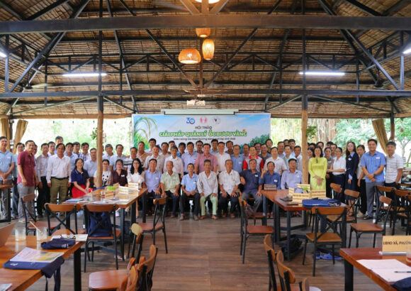 Trường Đại học Khoa học tự nhiên cùng Đồng Tháp tìm giải pháp quản lý ốc bươu vàng theo hướng nông nghiệp sinh thái