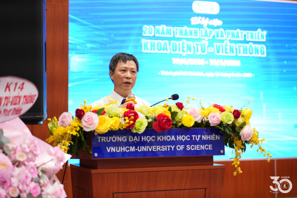 Khoa Điện tử - Viễn thông kỷ niệm 20 năm thành lập, hướng đến những lĩnh vực công nghệ chiến lược
